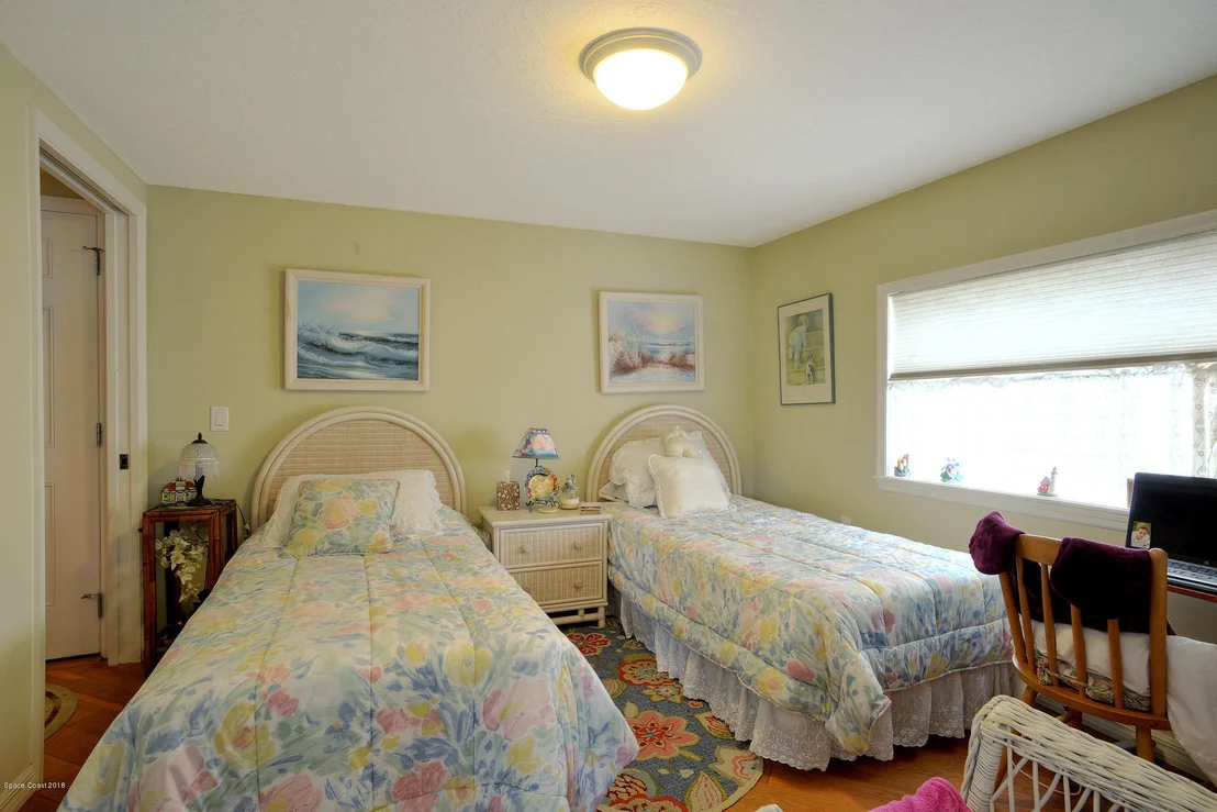 Photo of 4107 Pinewood Road