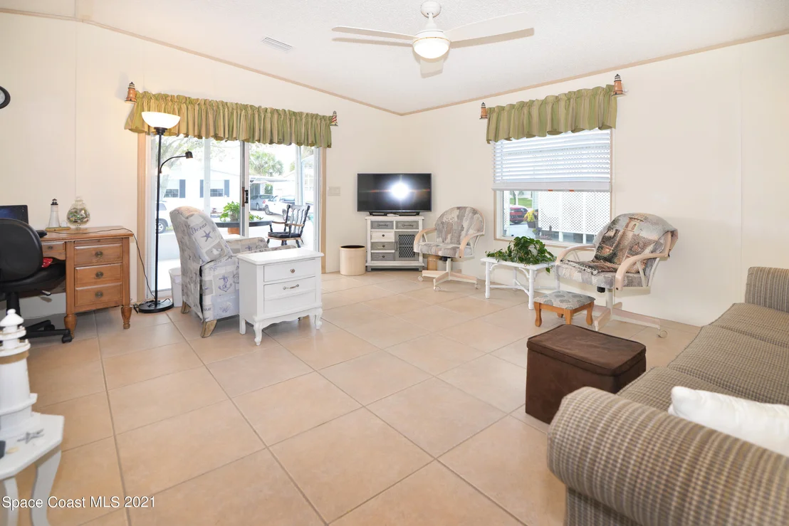 Photo of 7629 Chasta Road