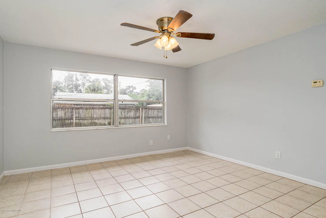 Photo of 1129 Coronado Drive