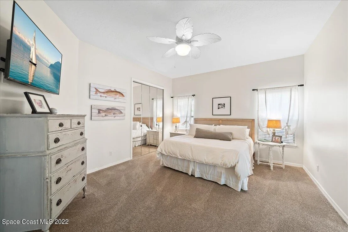 Photo of 233 Peregrine Drive