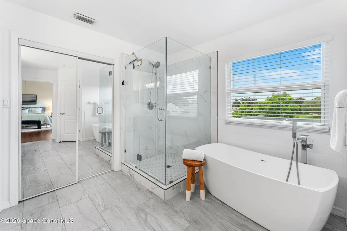 Photo of 981 Shaw Circle
