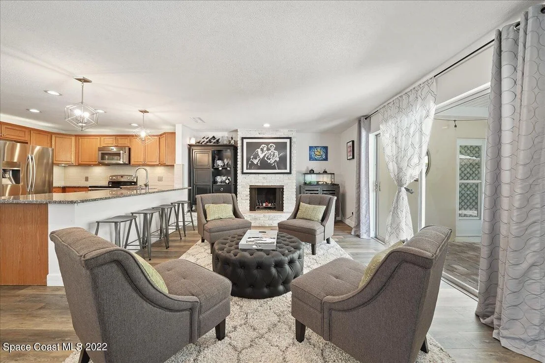 Photo of 608 Oak Ridge Drive