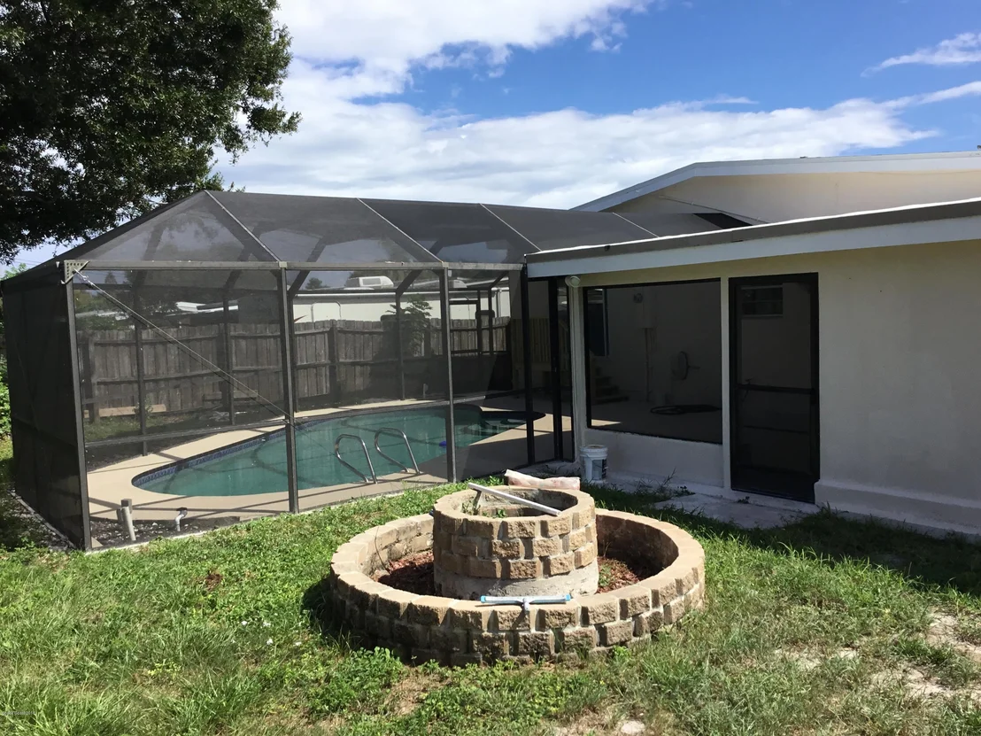 Photo of 2925 Garden Terrace NE