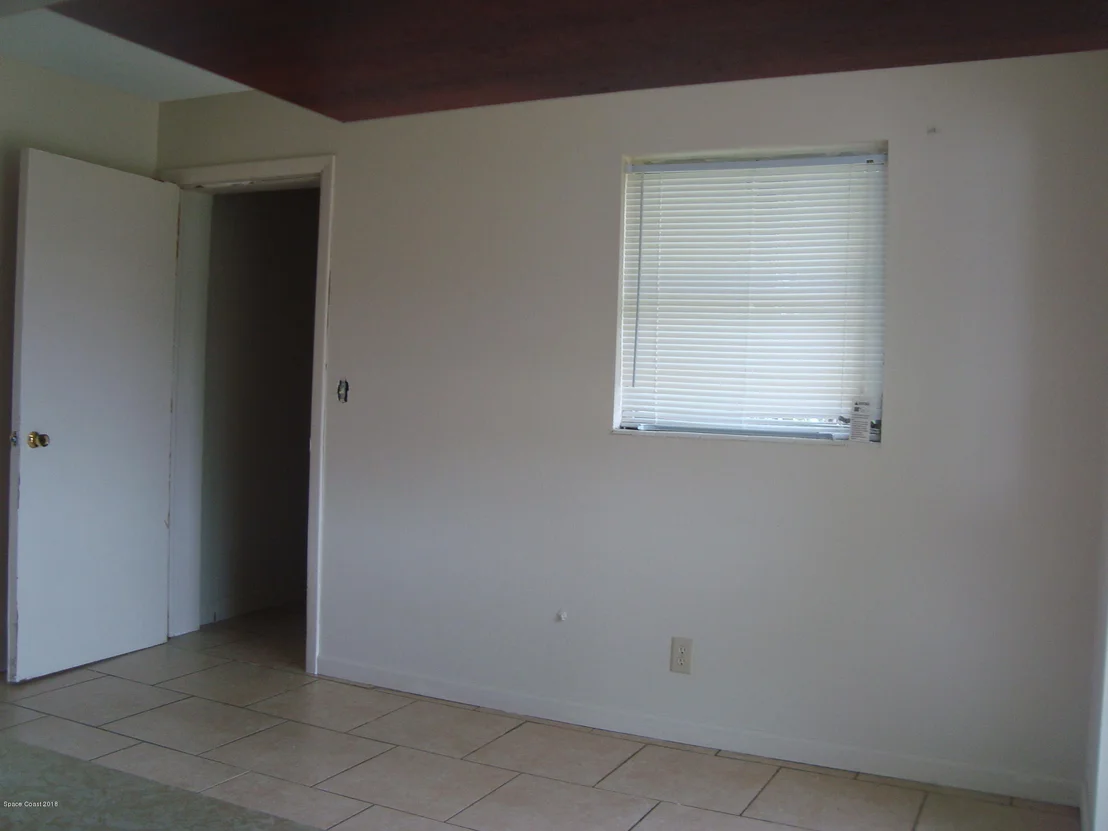 Photo of 2489 Dianne Drive