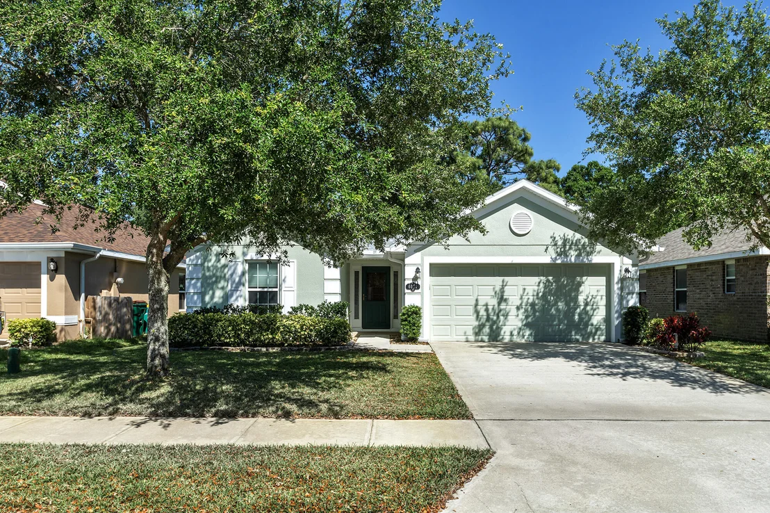 Photo of 6054 Serene Place W