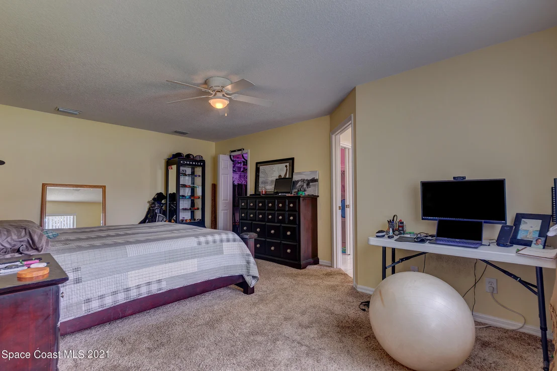Photo of 835 Triple Crown Lane
