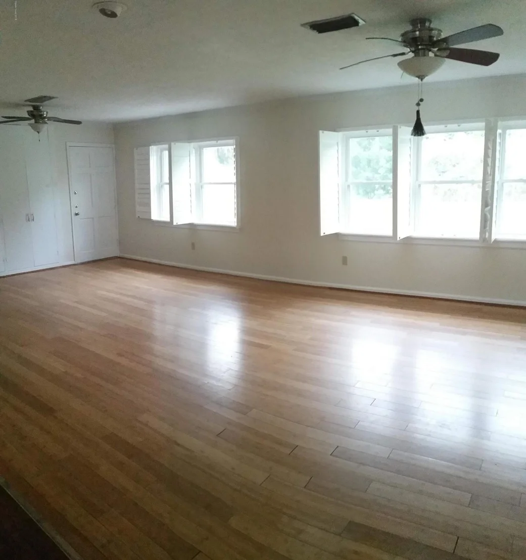 Photo of 310 Bunker Street