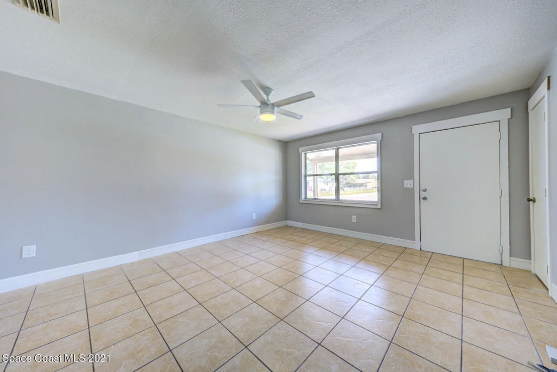 Photo of 2455 Mercury Drive