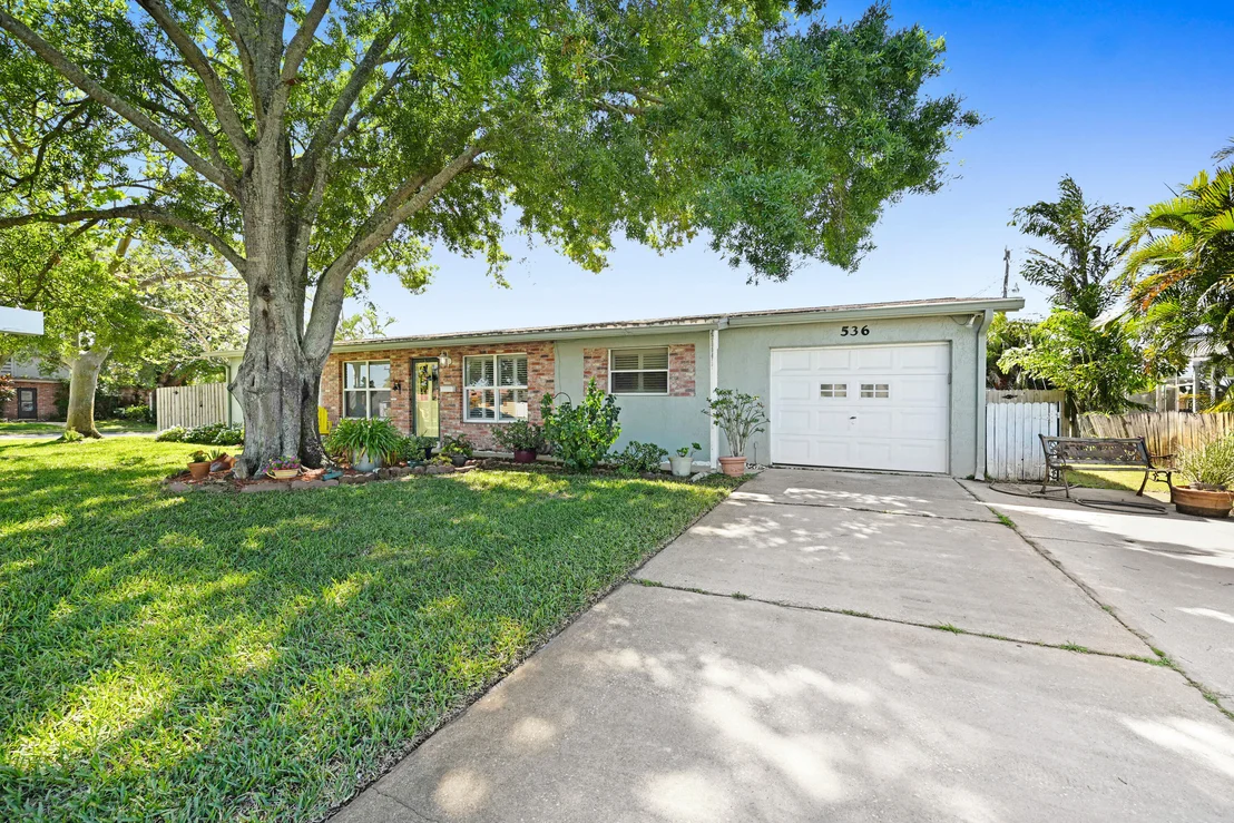 Photo of 536 Ixora Dr Drive