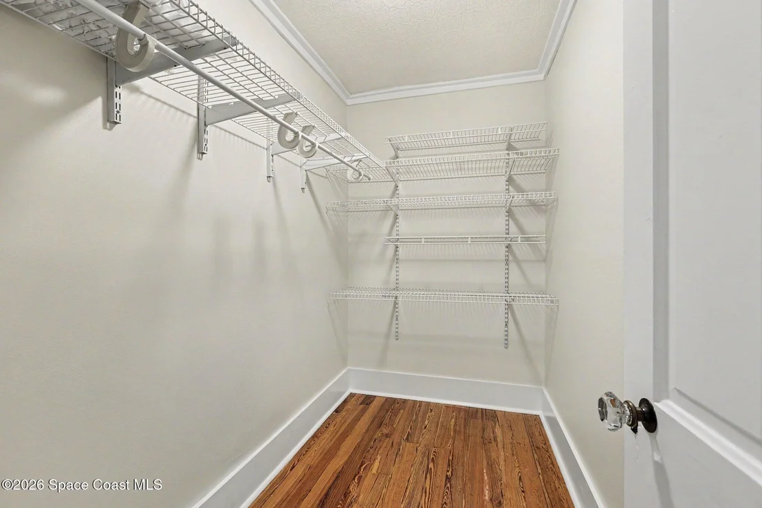 Photo of 35 Barton Avenue