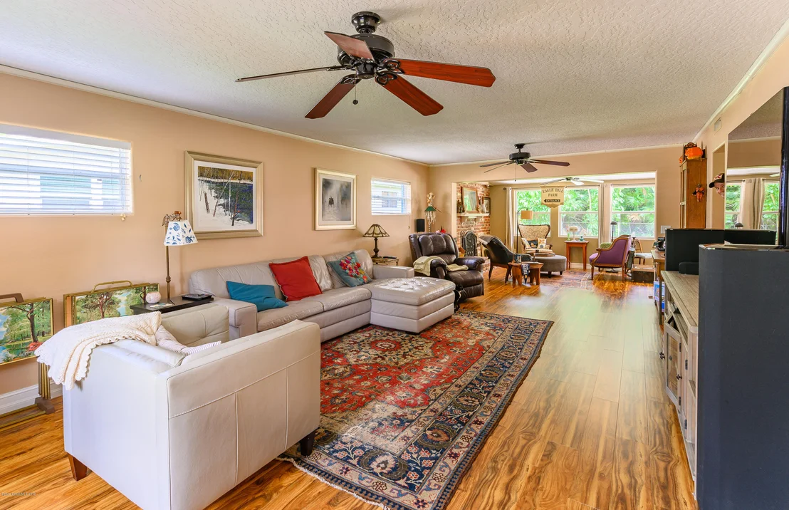 Photo of 133 Oakledge Drive