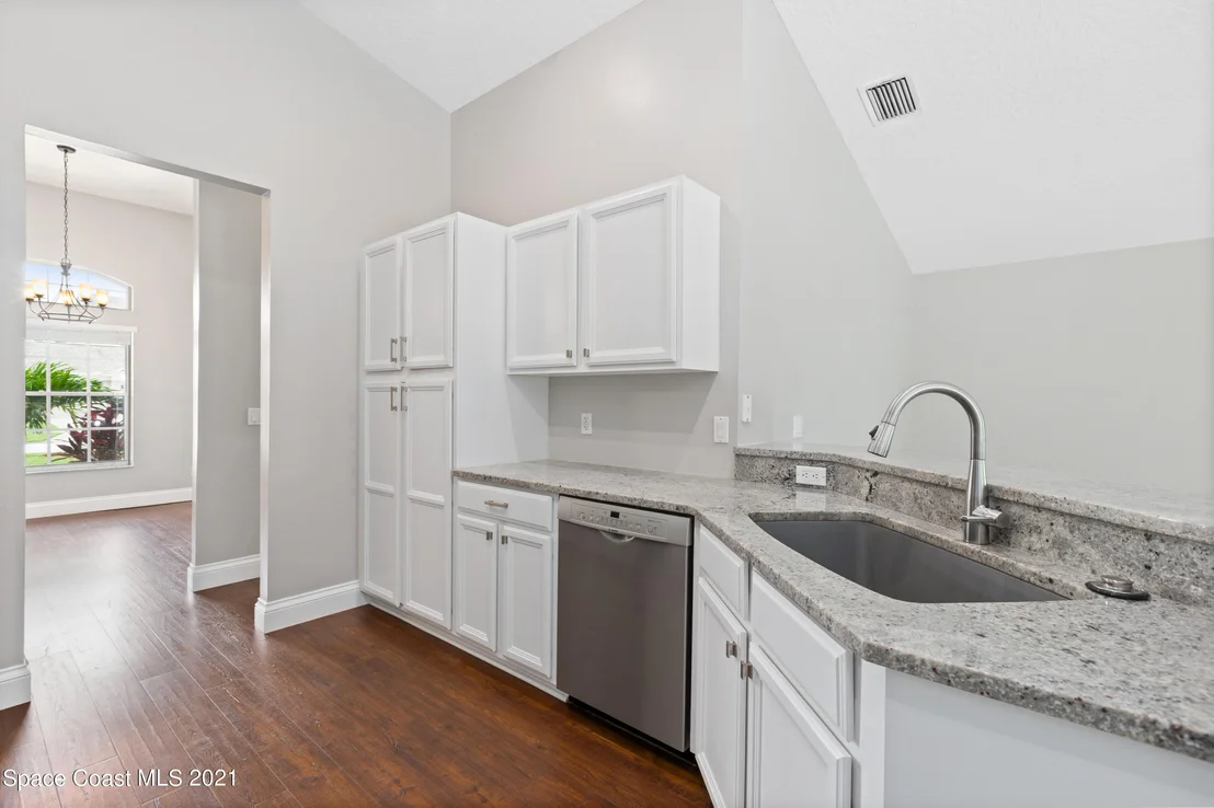 Photo of 4866 Verona Circle