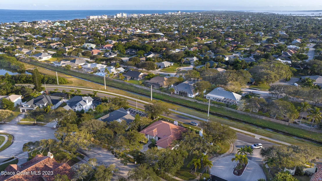 Photo of 473 Peregrine Drive