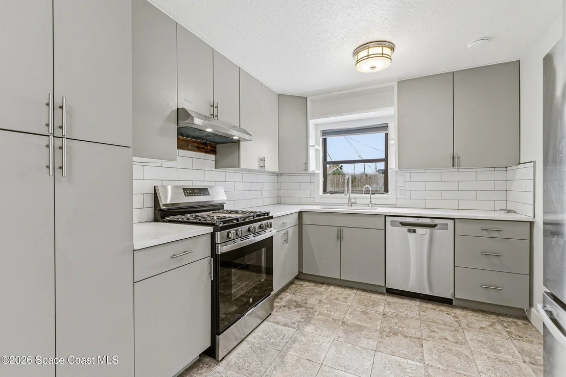 Photo of 632 Teak Drive
