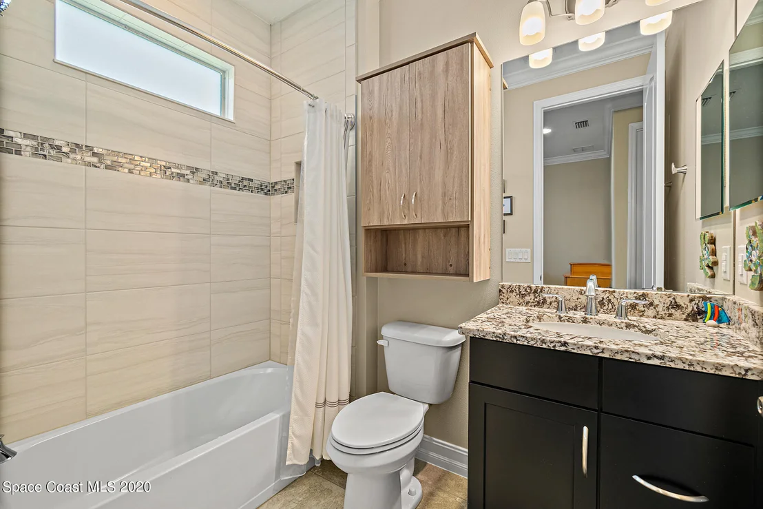 Photo of 7684 Poulicny Lane