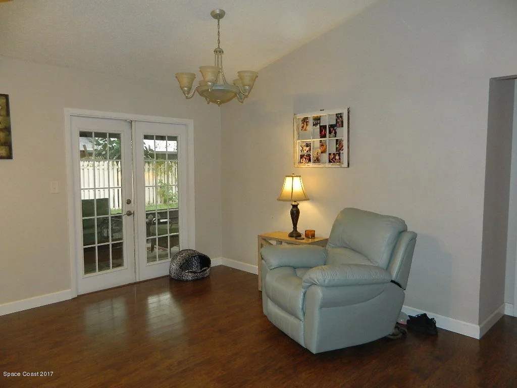 Photo of 804 Pine Valley Court