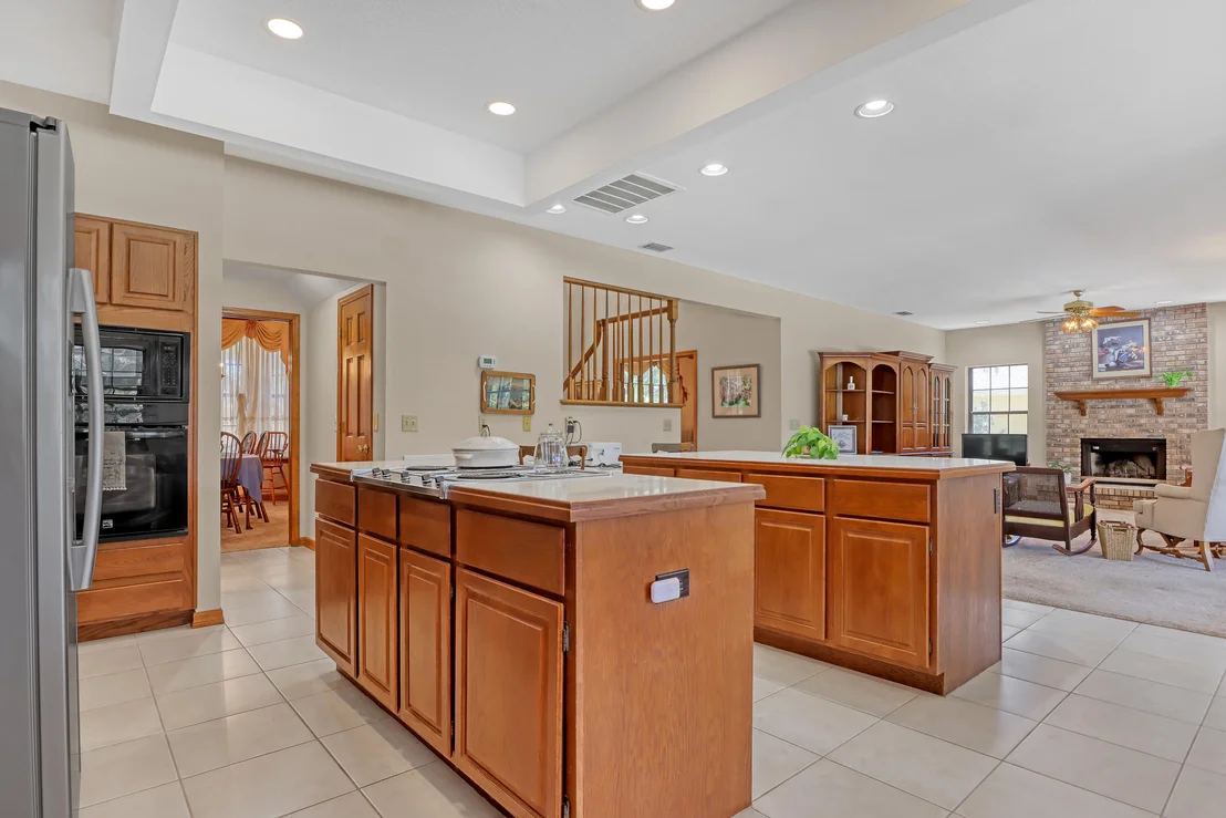 Photo of 561 Nightingale Drive
