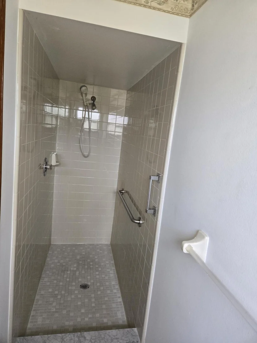 Photo of 137 Cinnamon Lake Circle