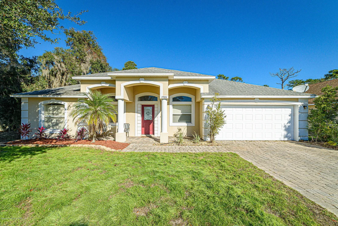 Photo of 3986 Foothill Drive