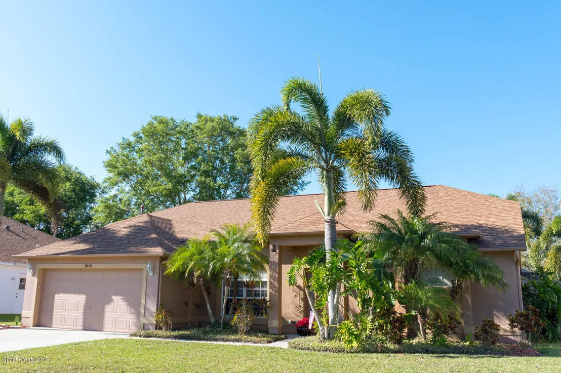 Photo of 1010 Pelican Lane
