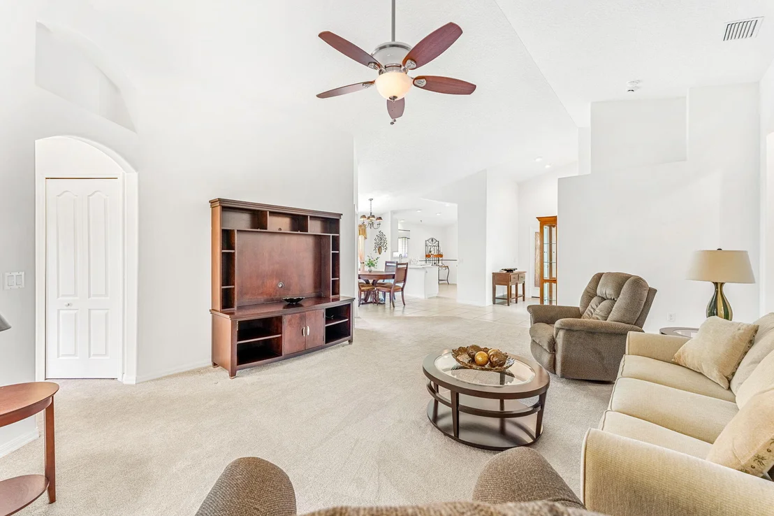 Photo of 921 Indian Oaks Drive