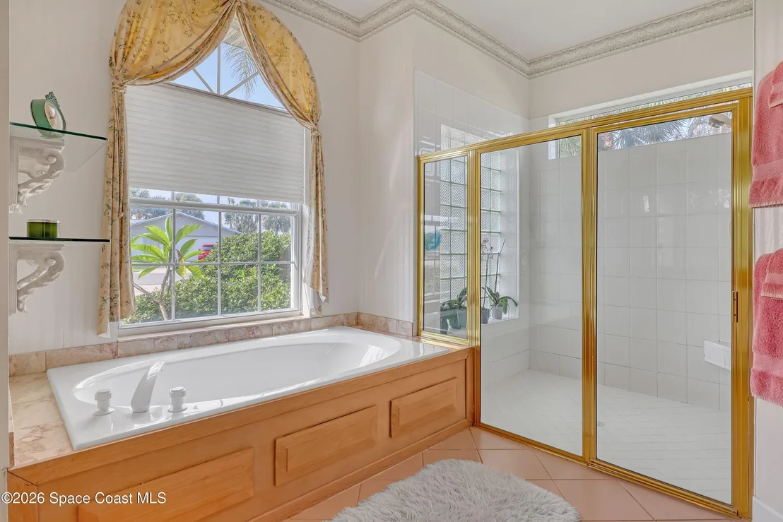 Photo of 1530 Bay Shore Drive