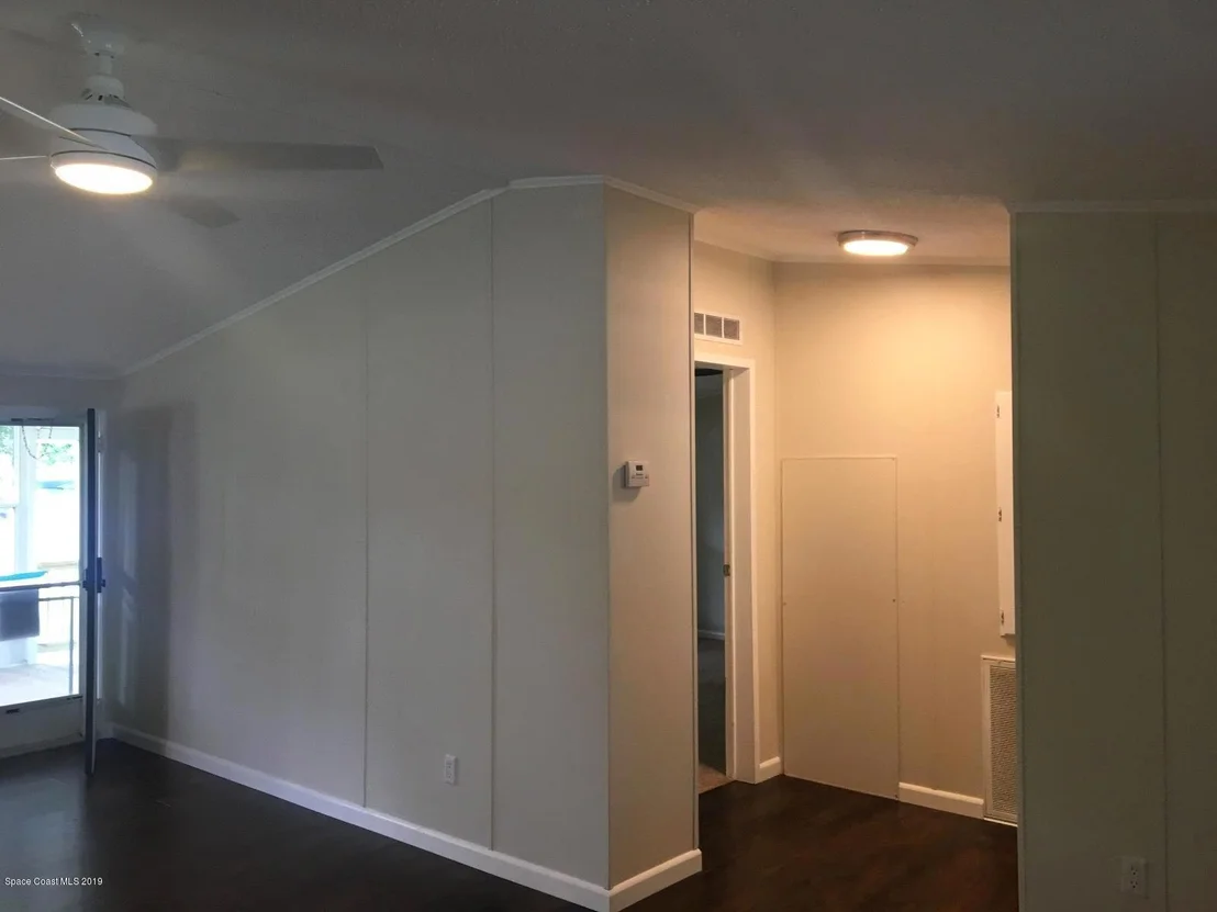 Photo of 3425 Turnbull Road