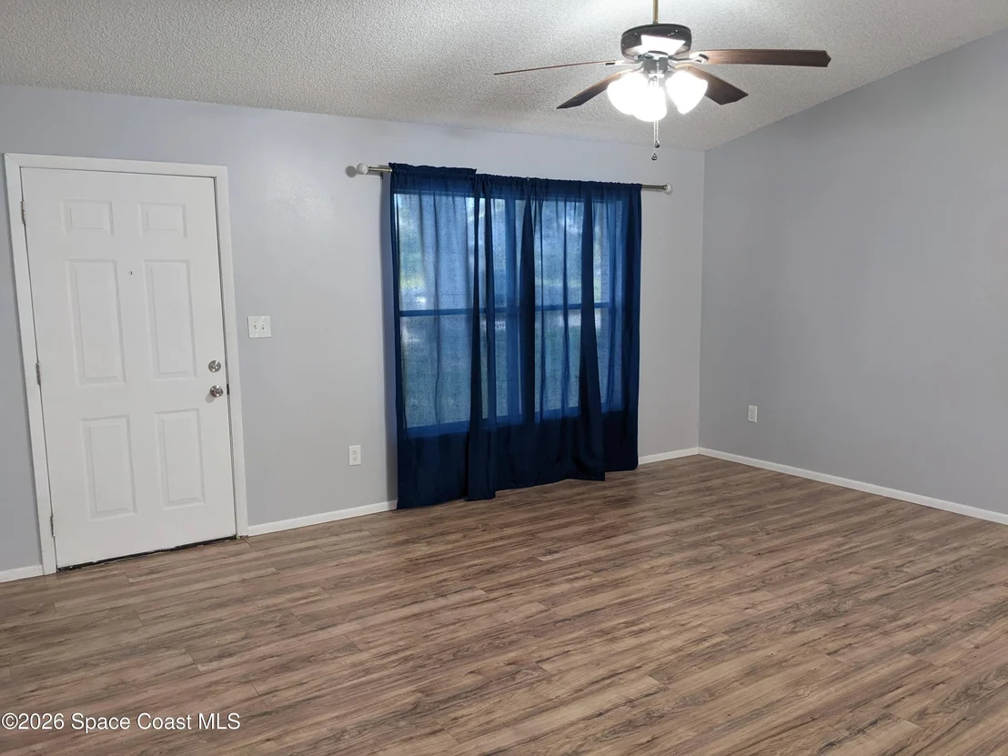 Photo of 4895 Cocoanut Drive