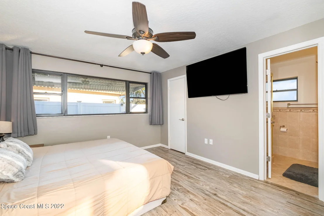 Photo of 430 Sandpiper Drive