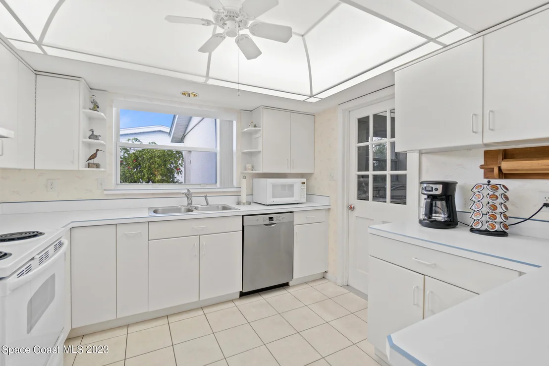 Photo of 209 River Road