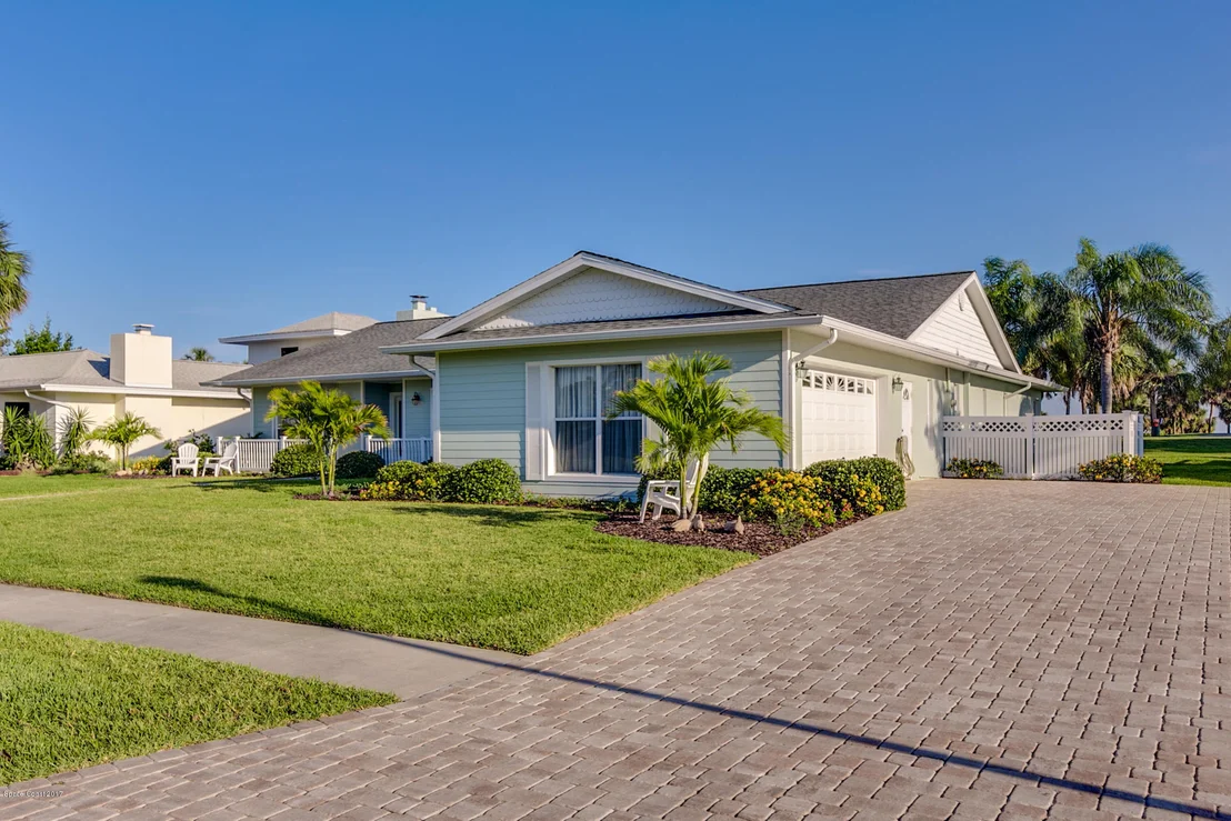 Photo of 353 Amberjack Place