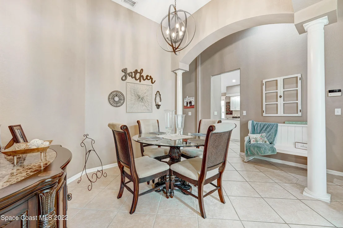 Photo of 1620 James Circle