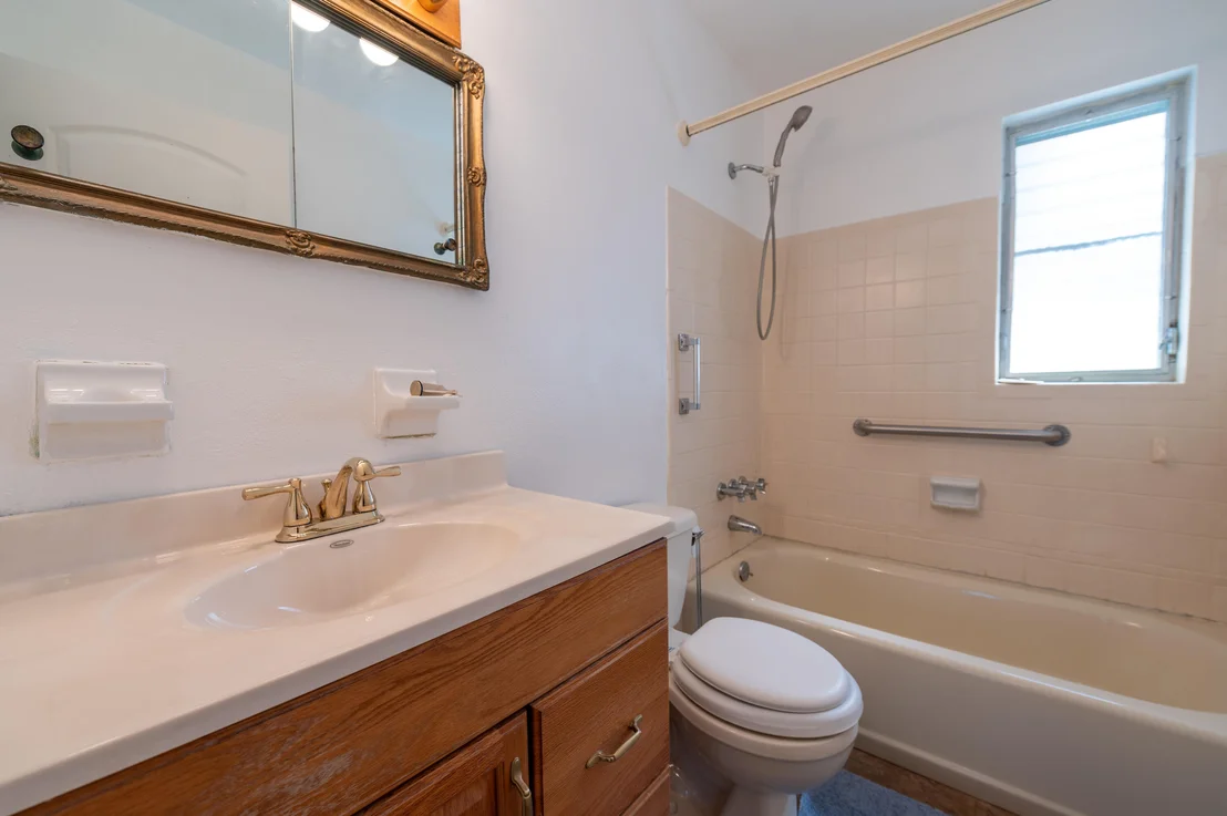 Photo of 1385 Eva Lane