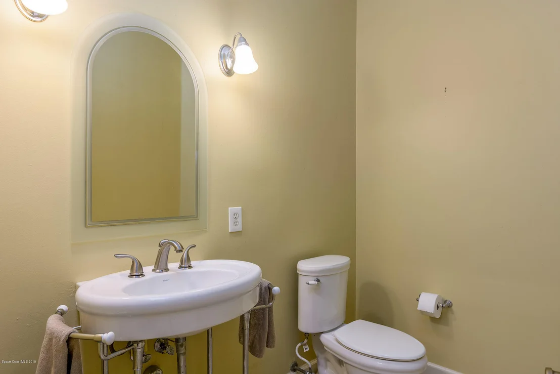 Photo of 3905 Hidden Oaks Lane