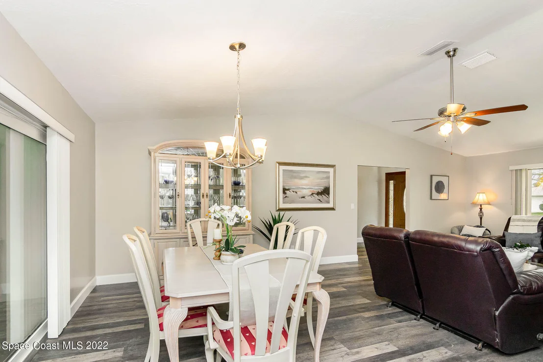 Photo of 375 Rio Lane
