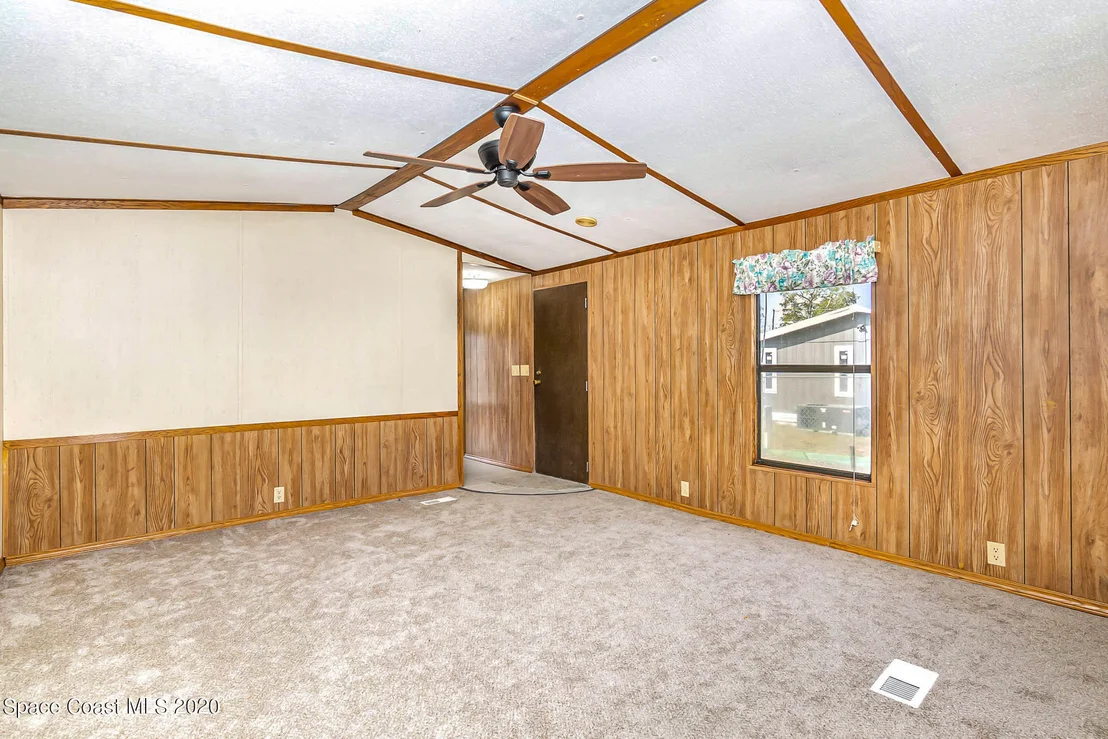 Photo of 131 Vanguard Circle