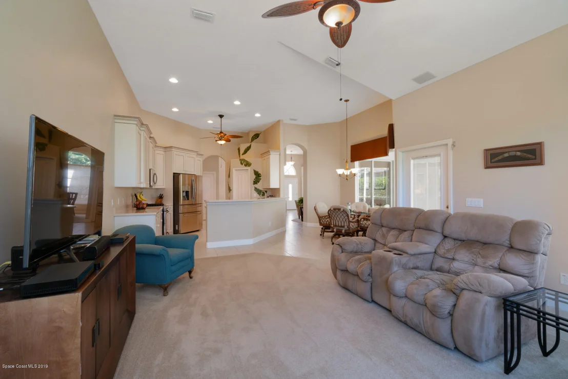 Photo of 1558 Auburn Lakes Drive