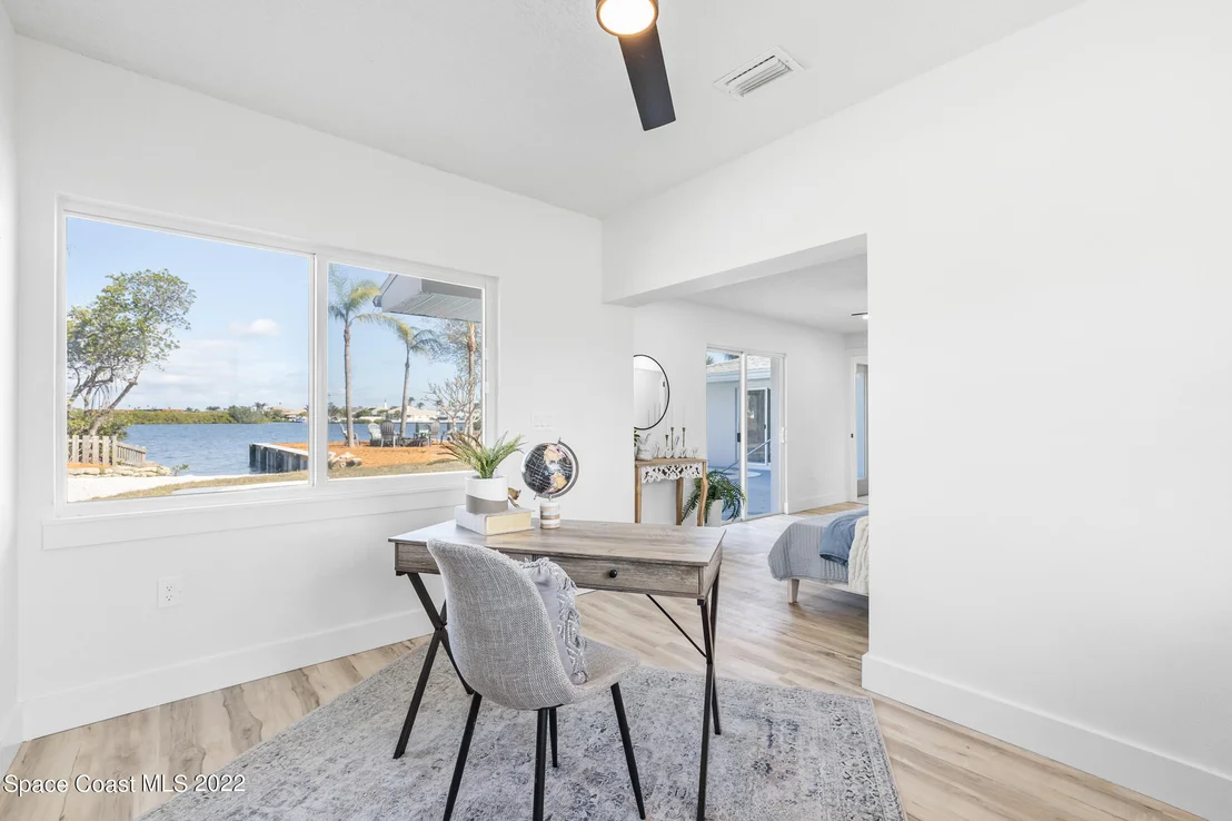 Photo of 77 W Bay Drive