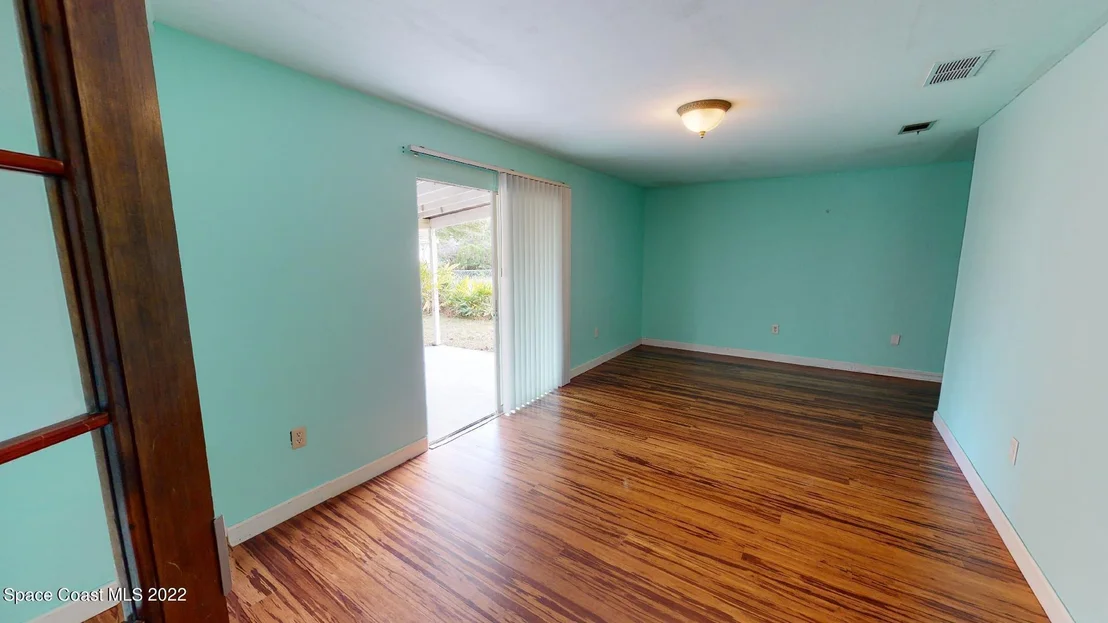 Photo of 272 E Haven Drive