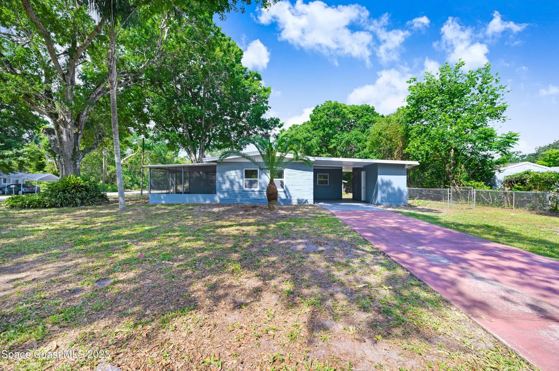 Photo of 5720 Travis Street