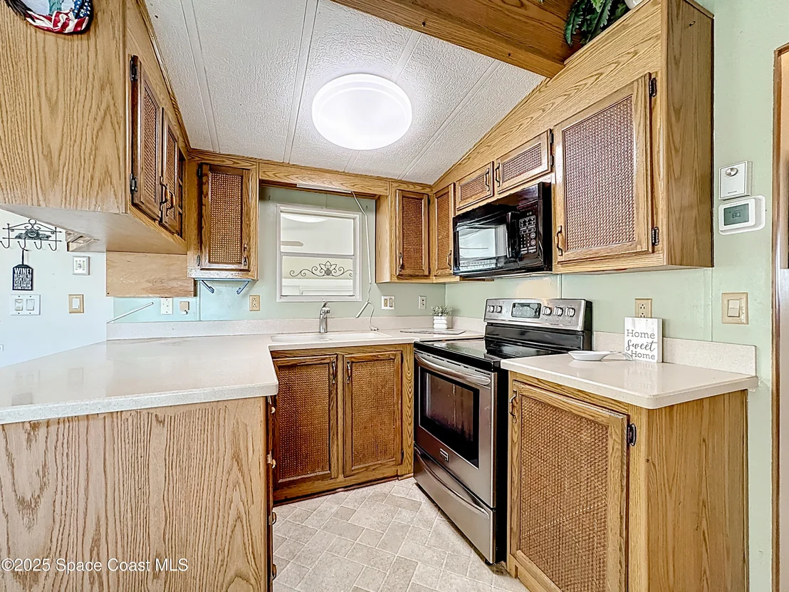Photo of 178 Toledo Way