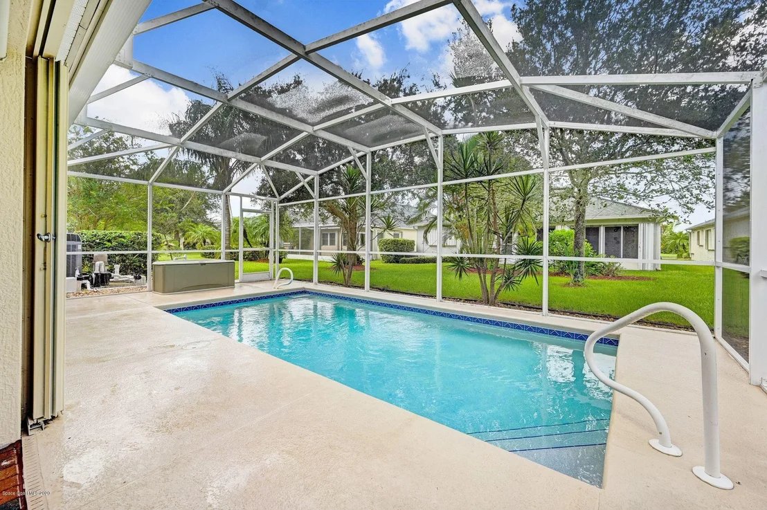 Photo of 850 Indian Oaks Drive