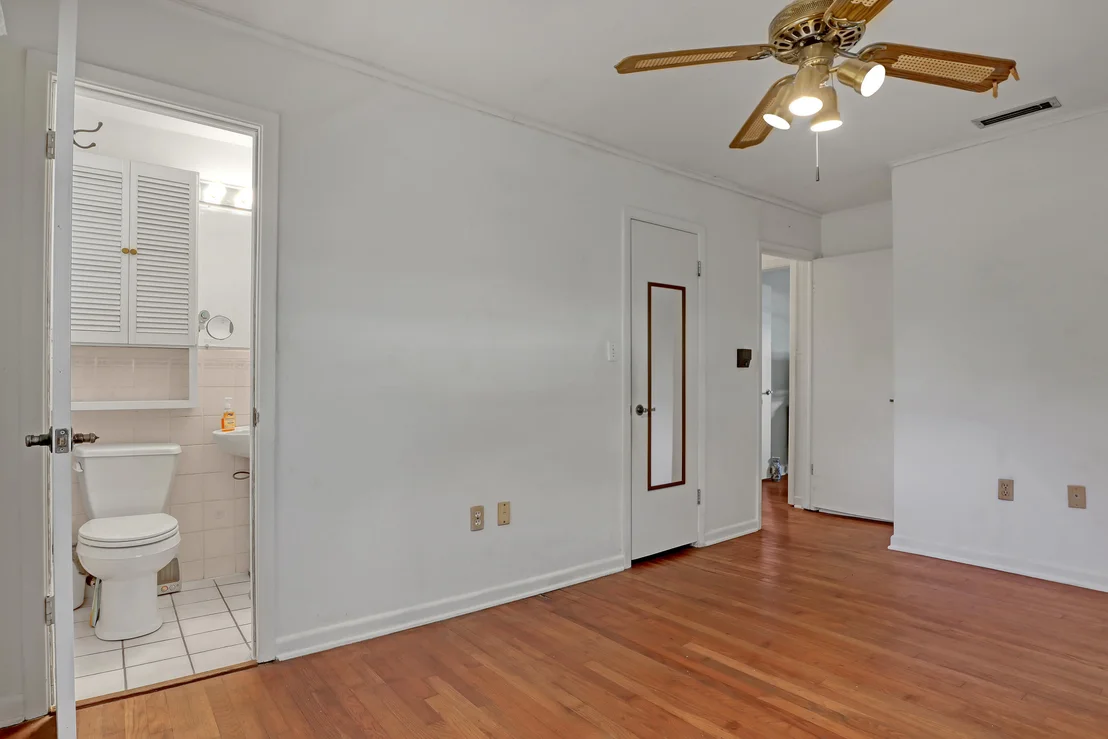 Photo of 3836 Sterling Street