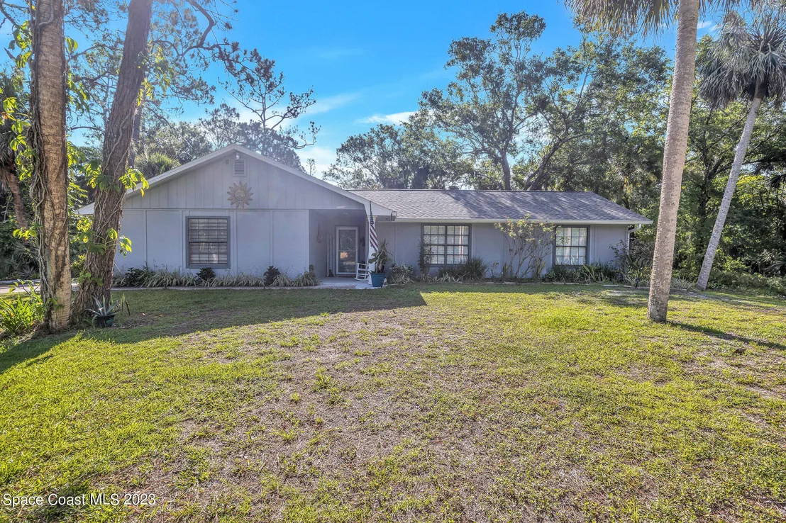Photo of 2365 Homestead Lane