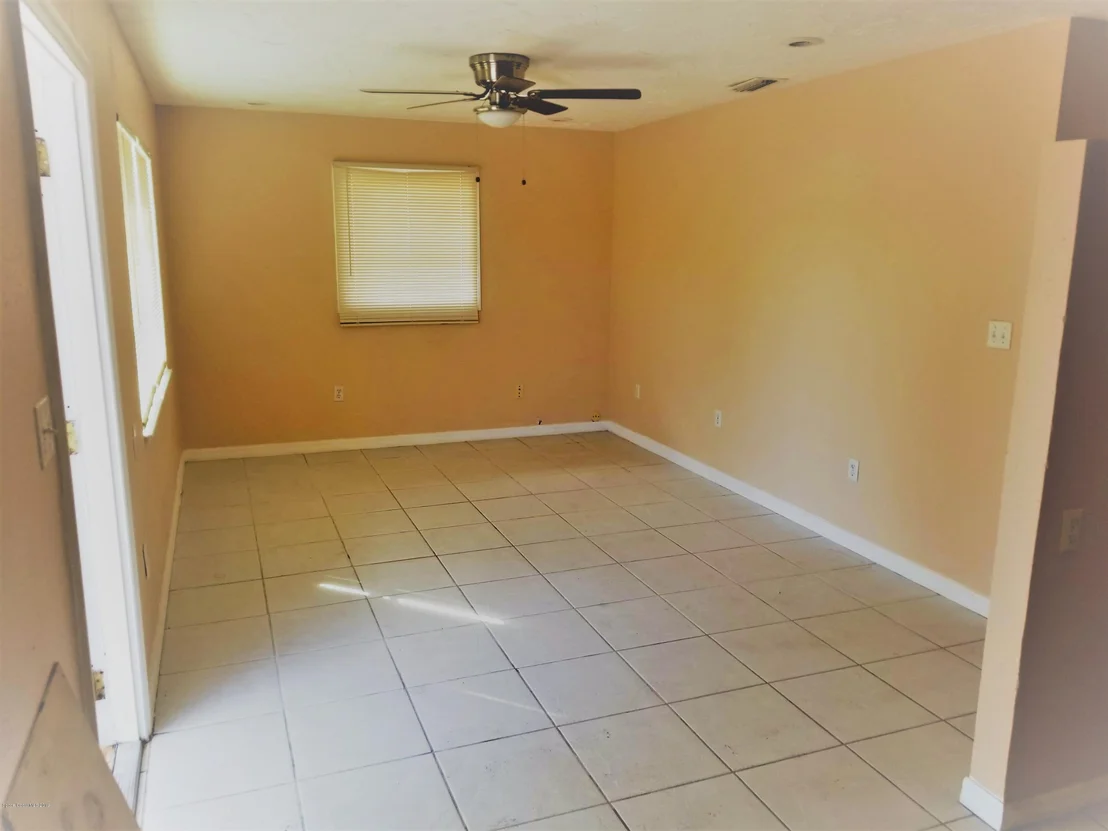 Photo of 4376 Thistleberry Drive