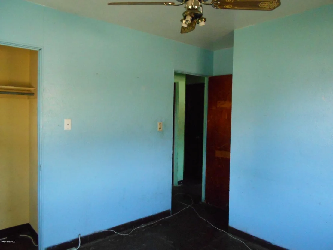 Photo of 2921 Lawrence Drive