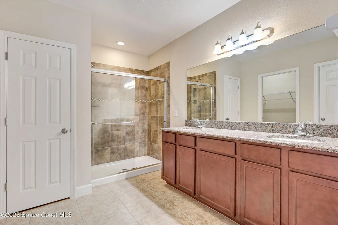 Photo of 1141 Dillard Drive SE