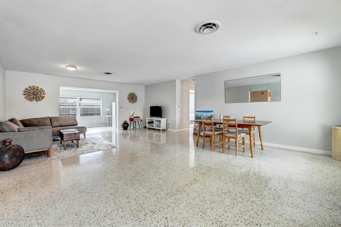 Photo of 470 Watson Drive