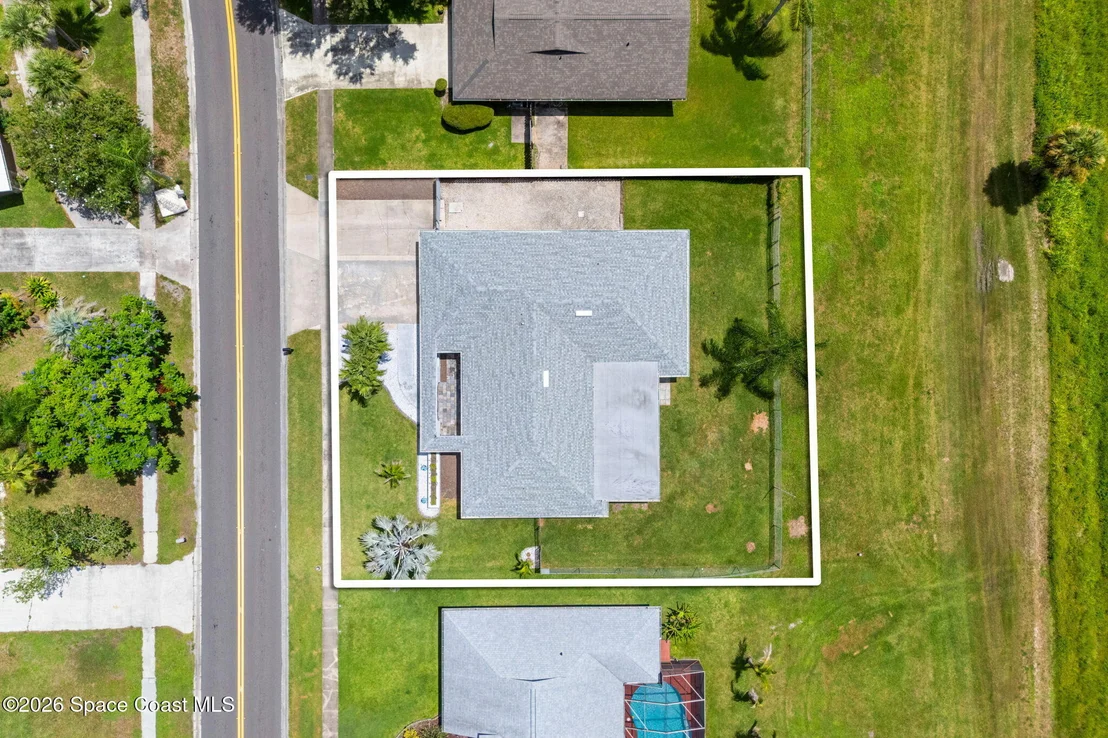 Photo of 1512 Meadowbrook Road NE