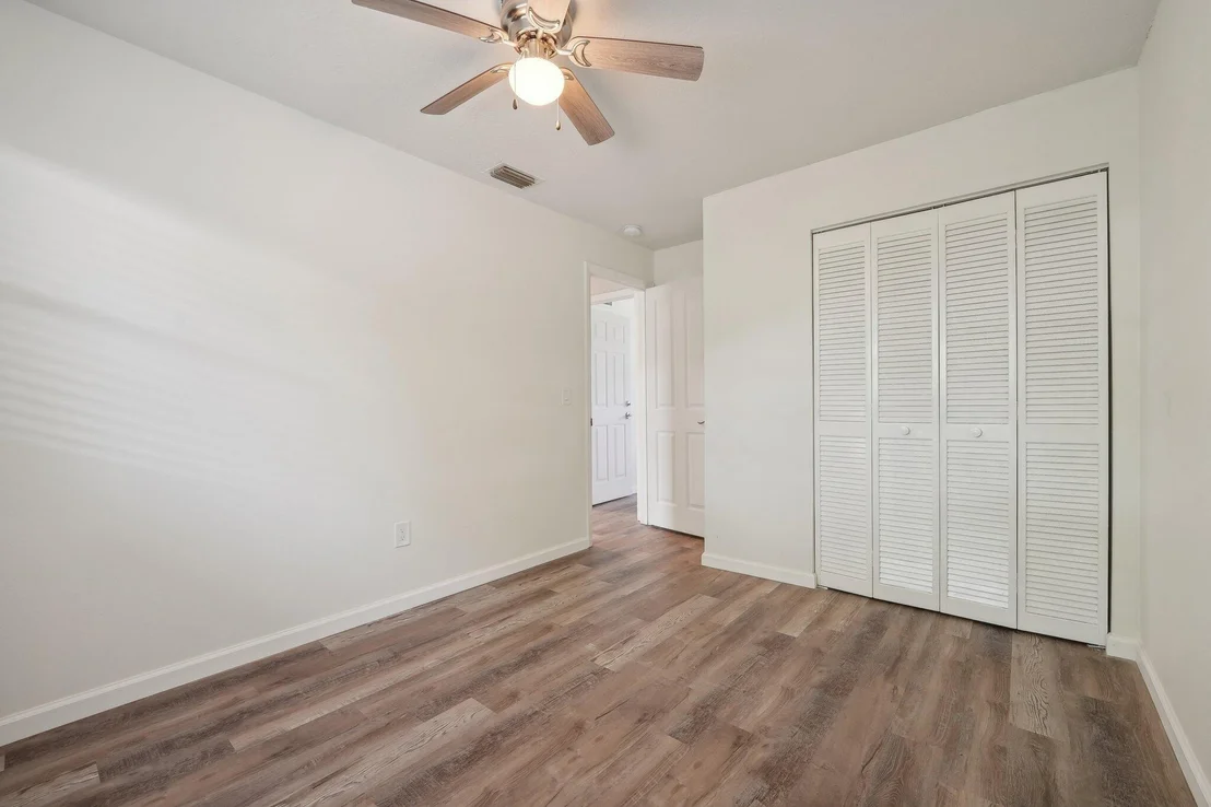 Photo of 3282 Abbott Avenue NE
